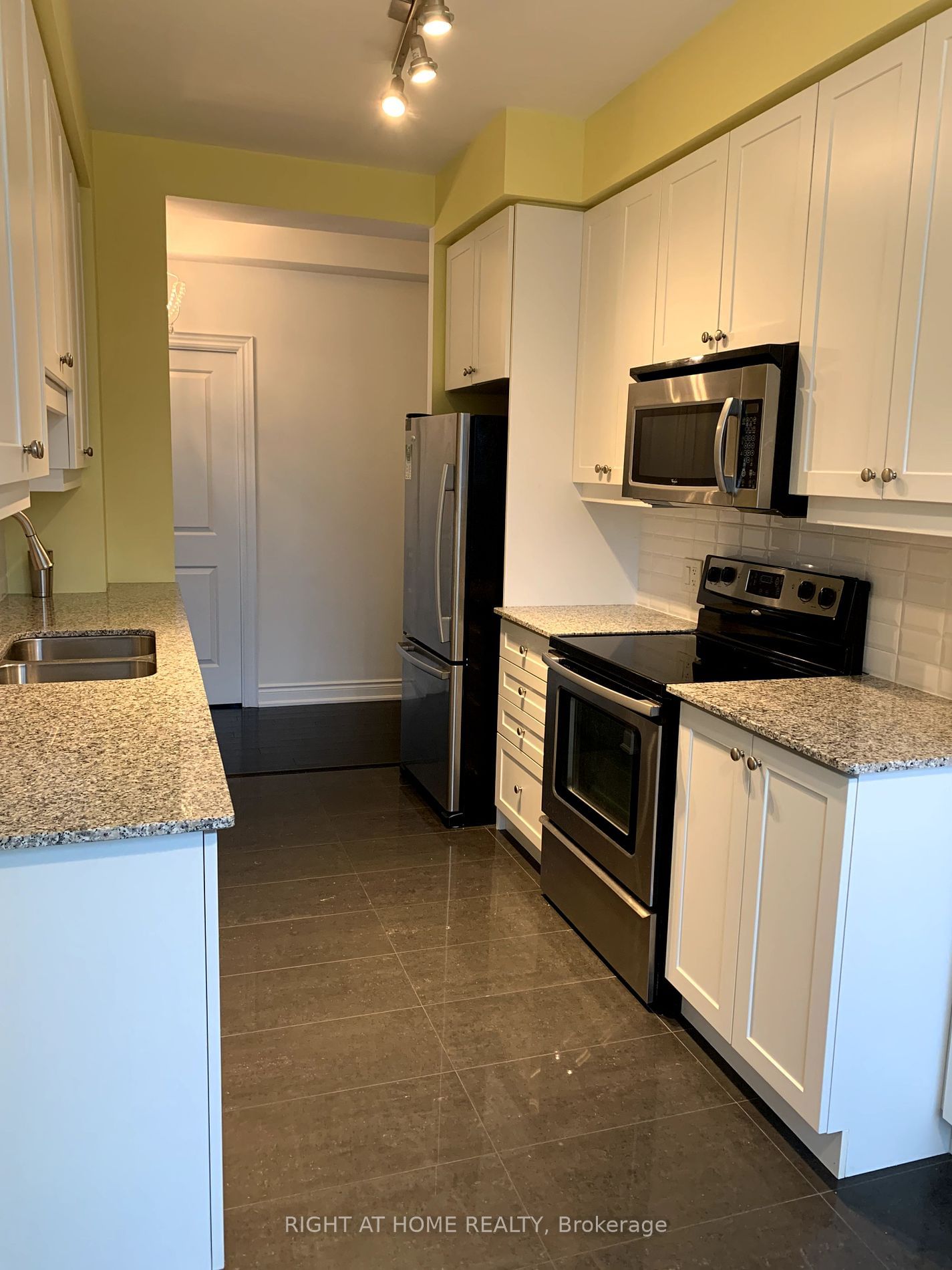 20 Bloorview Pl, unit 309 for rent - image #8