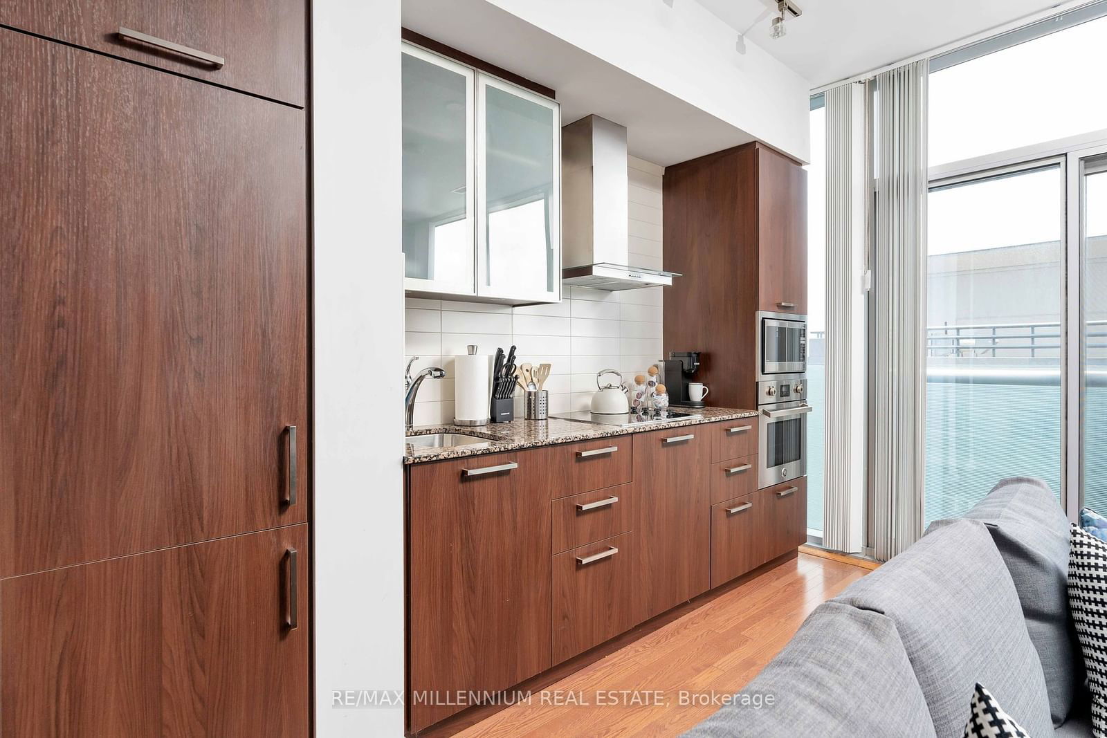 12 York St, unit 3005 for sale - image #14