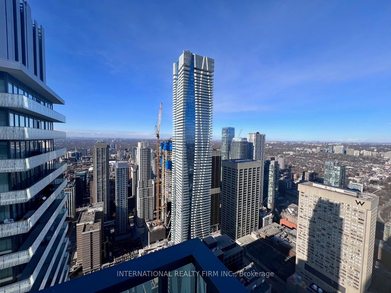 50 Charles St E, unit 5460 for sale