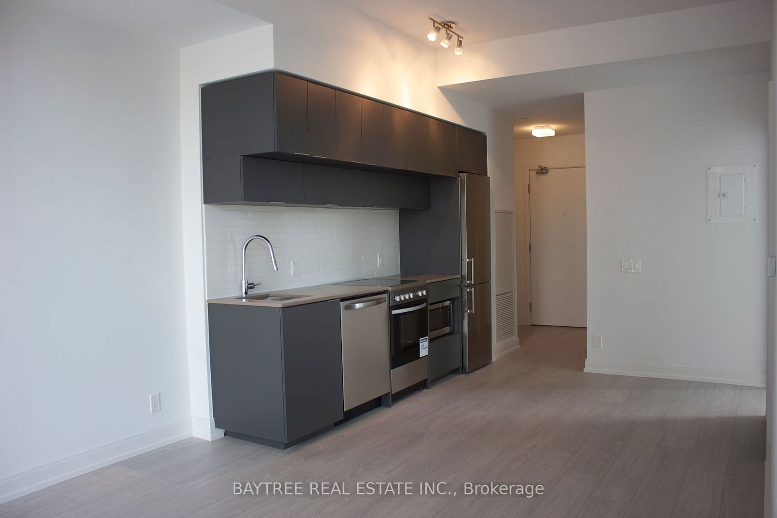 181 Dundas St E, unit 2511 for rent