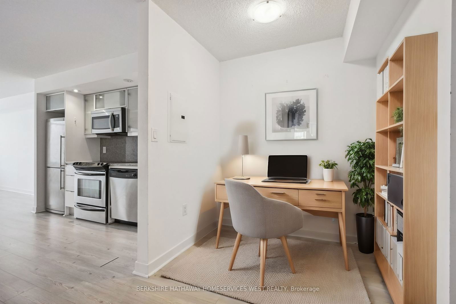 25 Telegram Mews, unit 5003 for rent - image #10