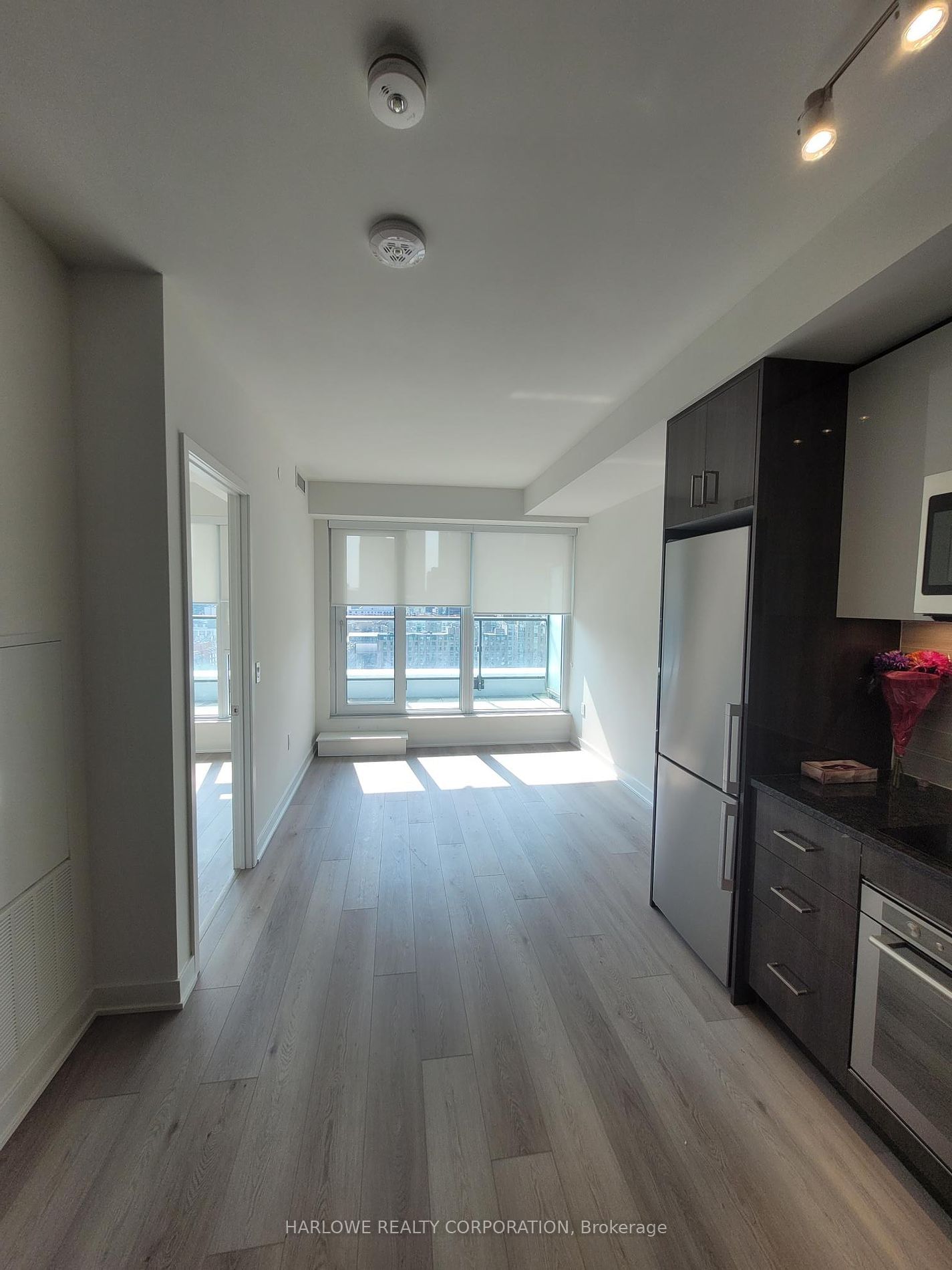 121 Lower Sherbourne St, unit 1458 SW for rent