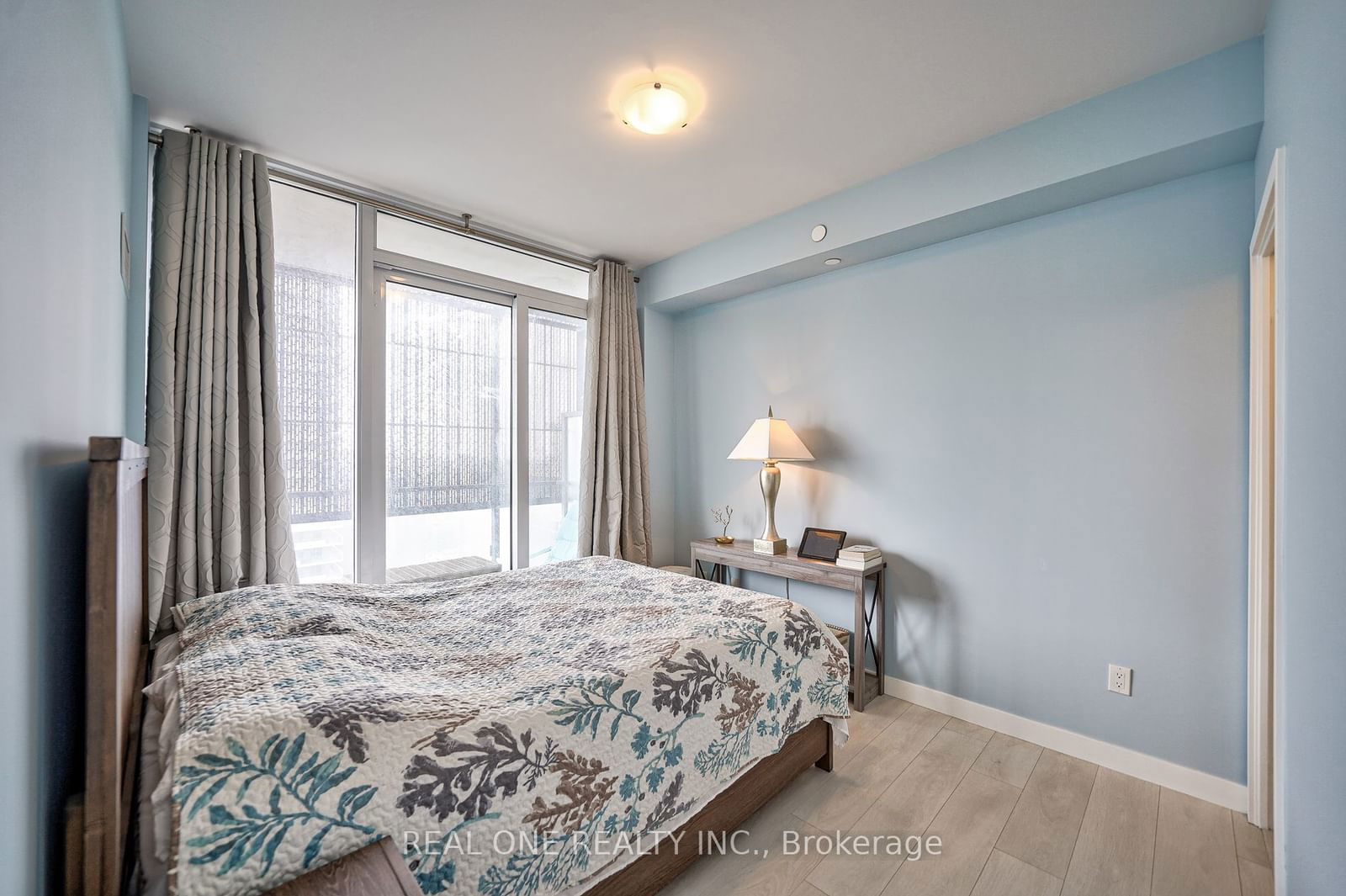 8 Eglinton Ave E, unit 1911 for sale - image #14