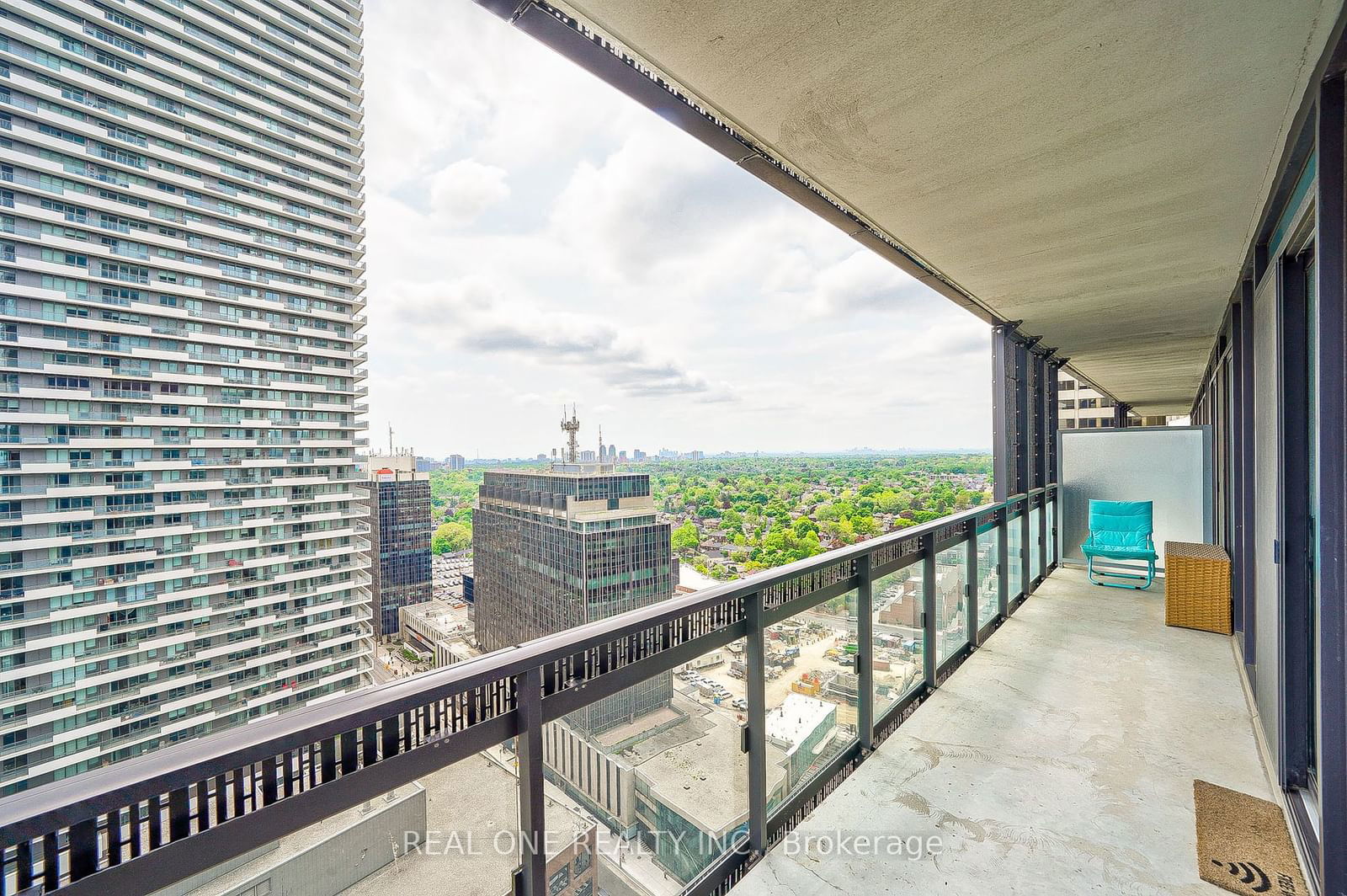 8 Eglinton Ave E, unit 1911 for sale - image #24