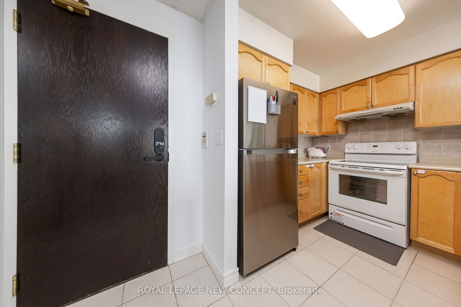 23 Hollywood Ave, unit 2803 for sale - image #3