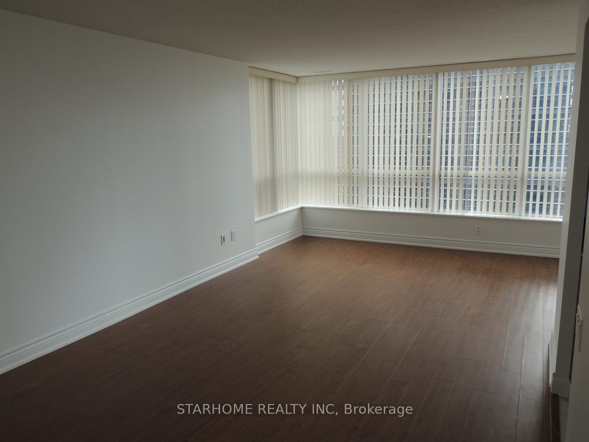 33 Sheppard Ave E, unit 1808 for rent - image #6