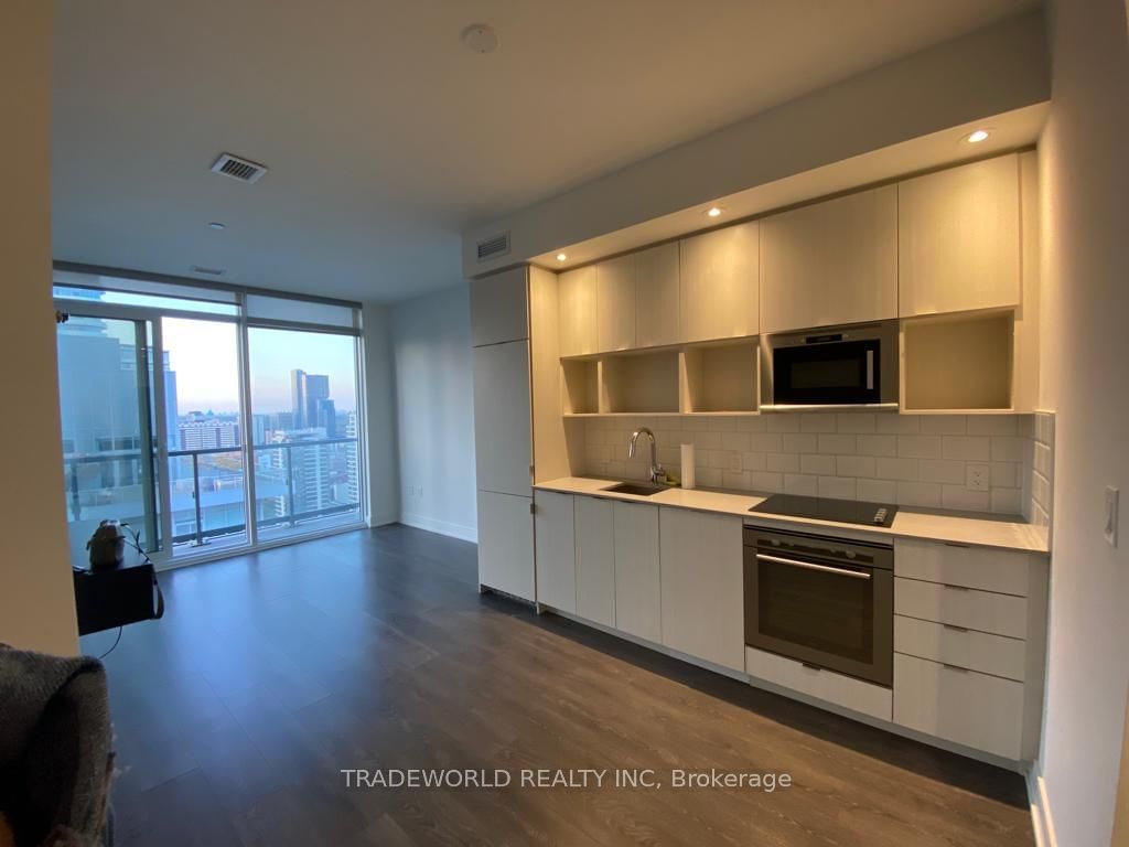 89 Mcgill St, unit Ph03 for rent