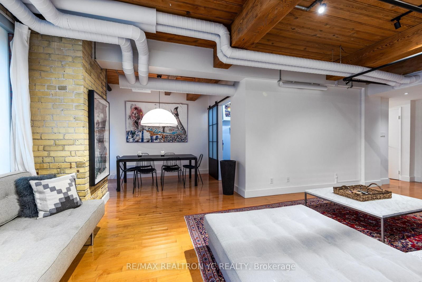 436 Wellington St W, unit 105 for sale - image #10