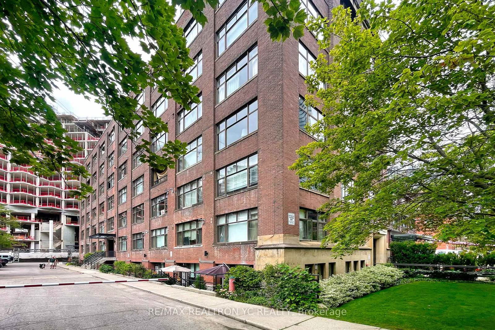 436 Wellington St W, unit 105 for sale - image #23