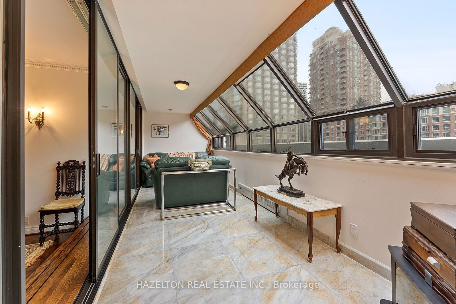 18A Hazelton Ave, unit 402 for sale - image #18