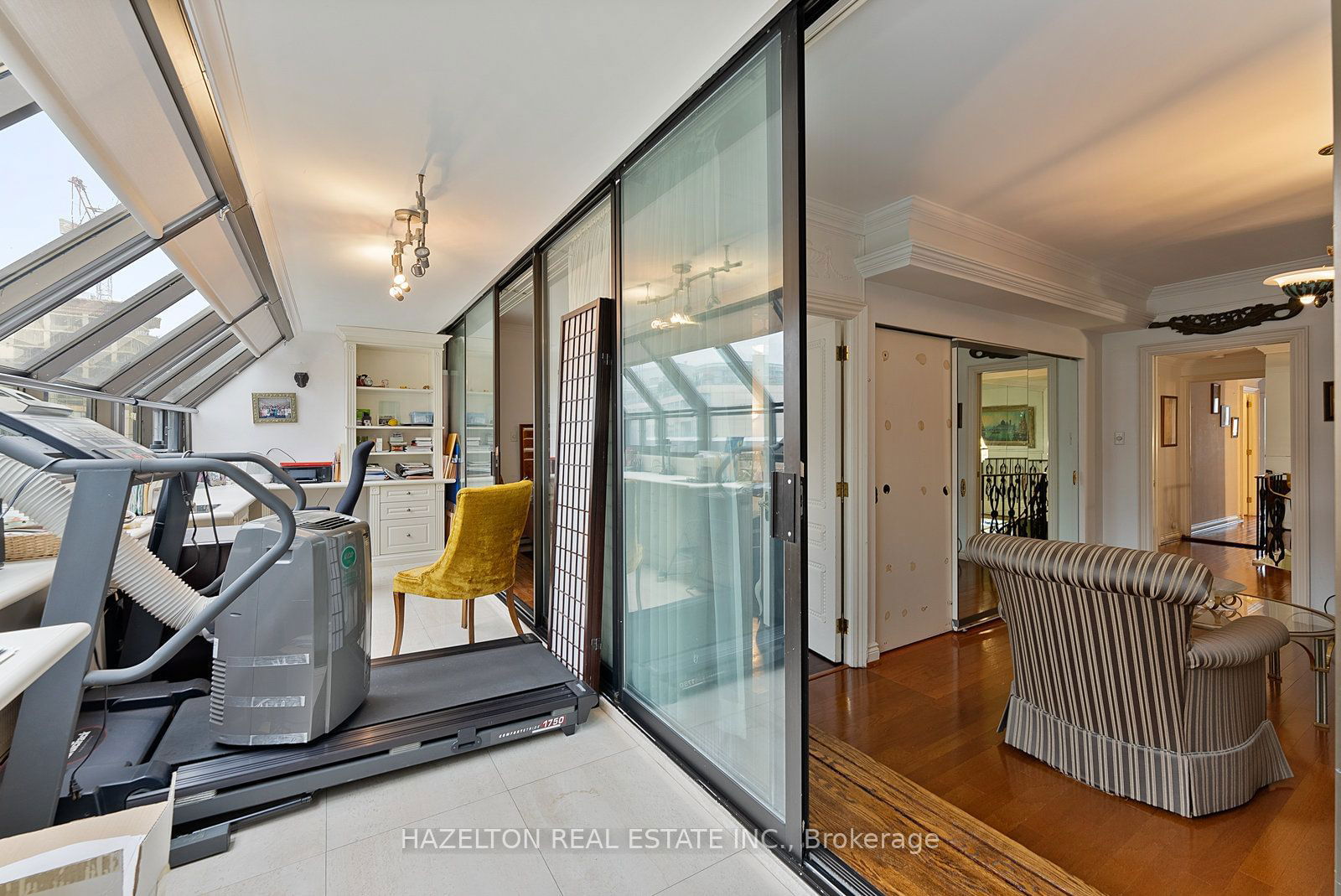 18A Hazelton Ave, unit 402 for sale - image #38