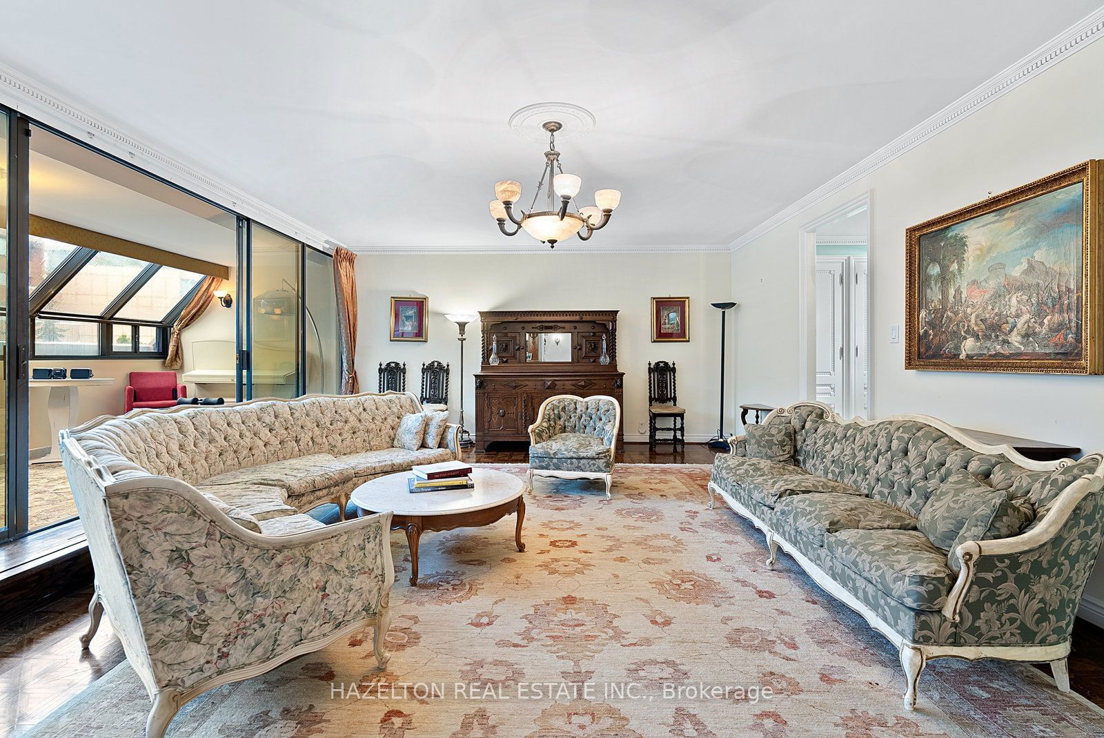 18A Hazelton Ave, unit 402 for sale - image #4