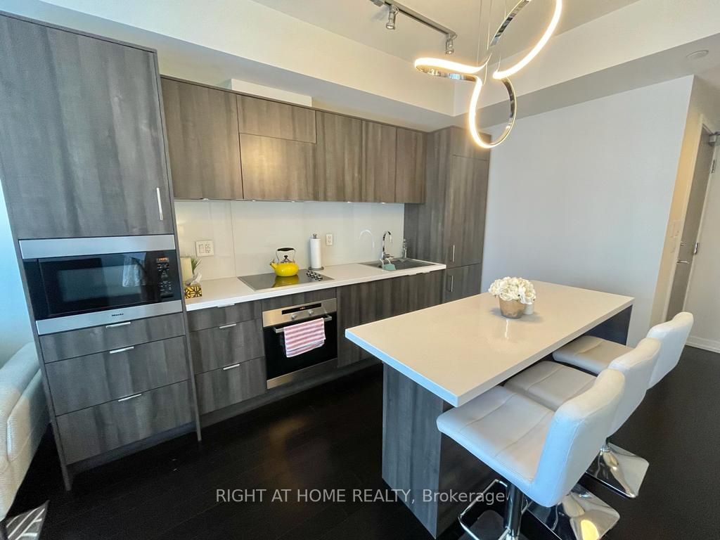 21 Widmer St, unit 3308 for rent