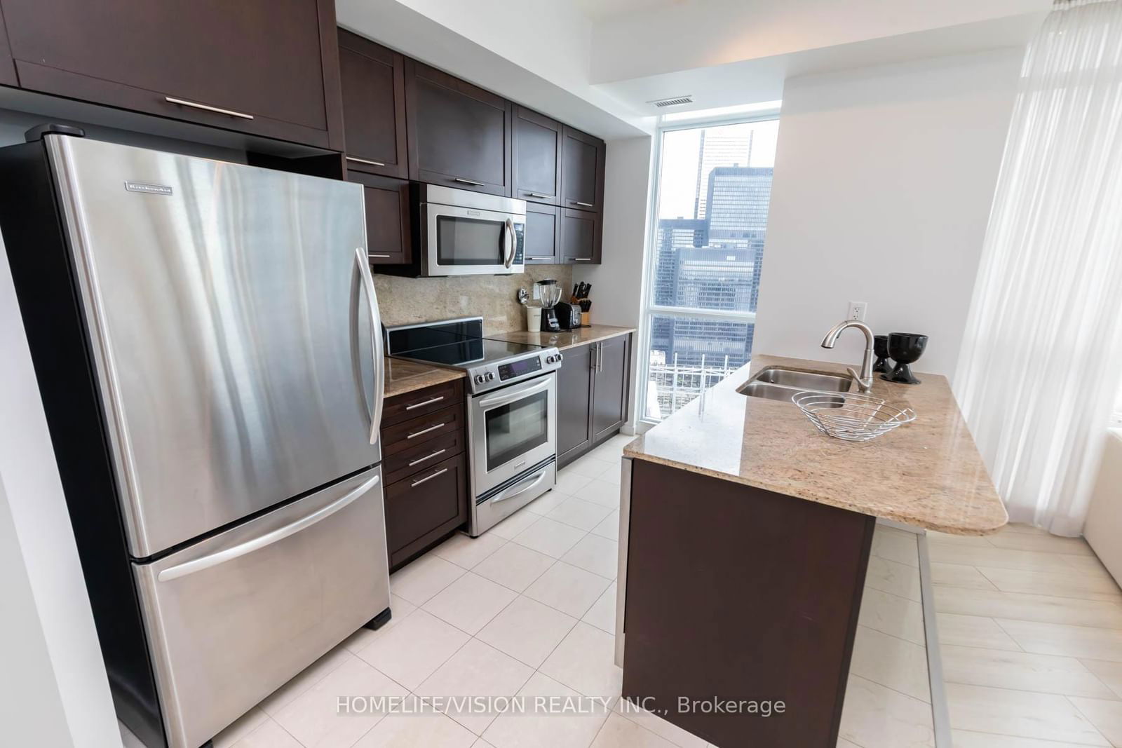 65 Bremner Blvd, unit 4808 for rent