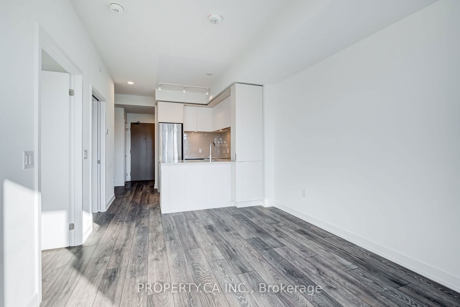 225 Sumach St, unit 1307 for rent - image #4