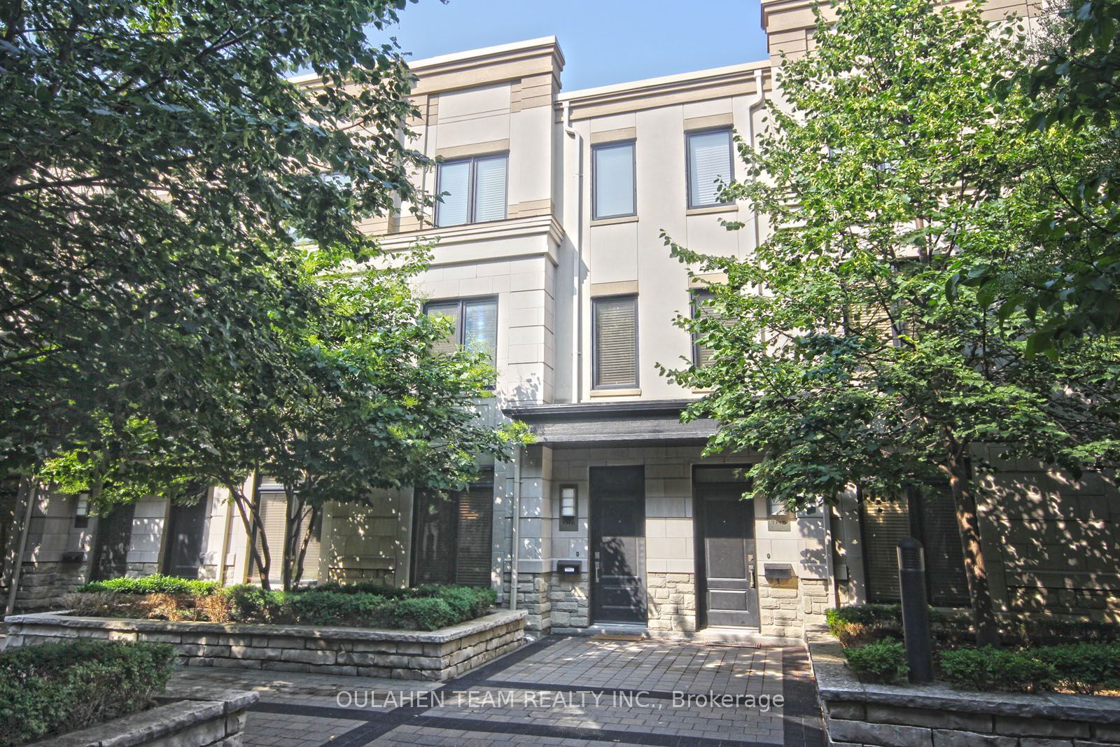 5 Oakburn Cres, unit TH6 for rent - image #1