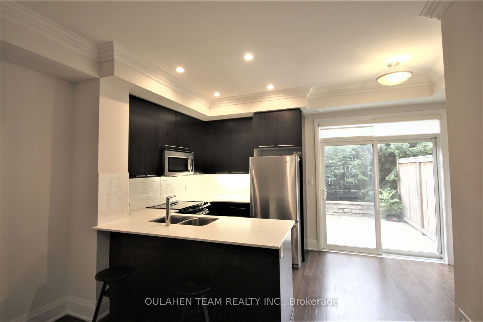 5 Oakburn Cres, unit TH6 for rent - image #3