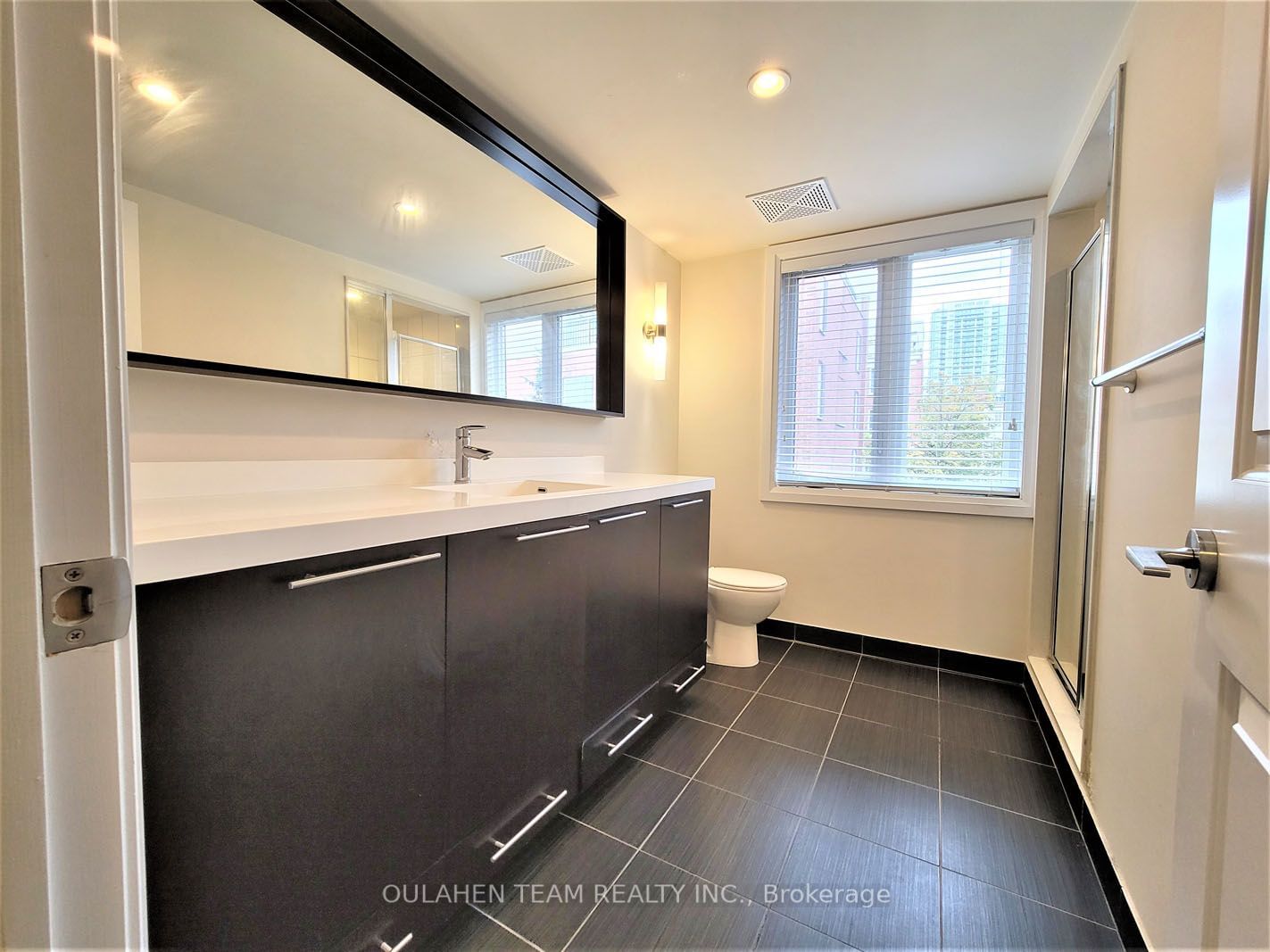 5 Oakburn Cres, unit TH6 for rent - image #5