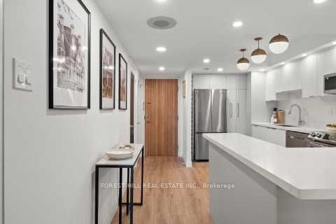 360 Bloor St E, unit 511 for sale - image #19