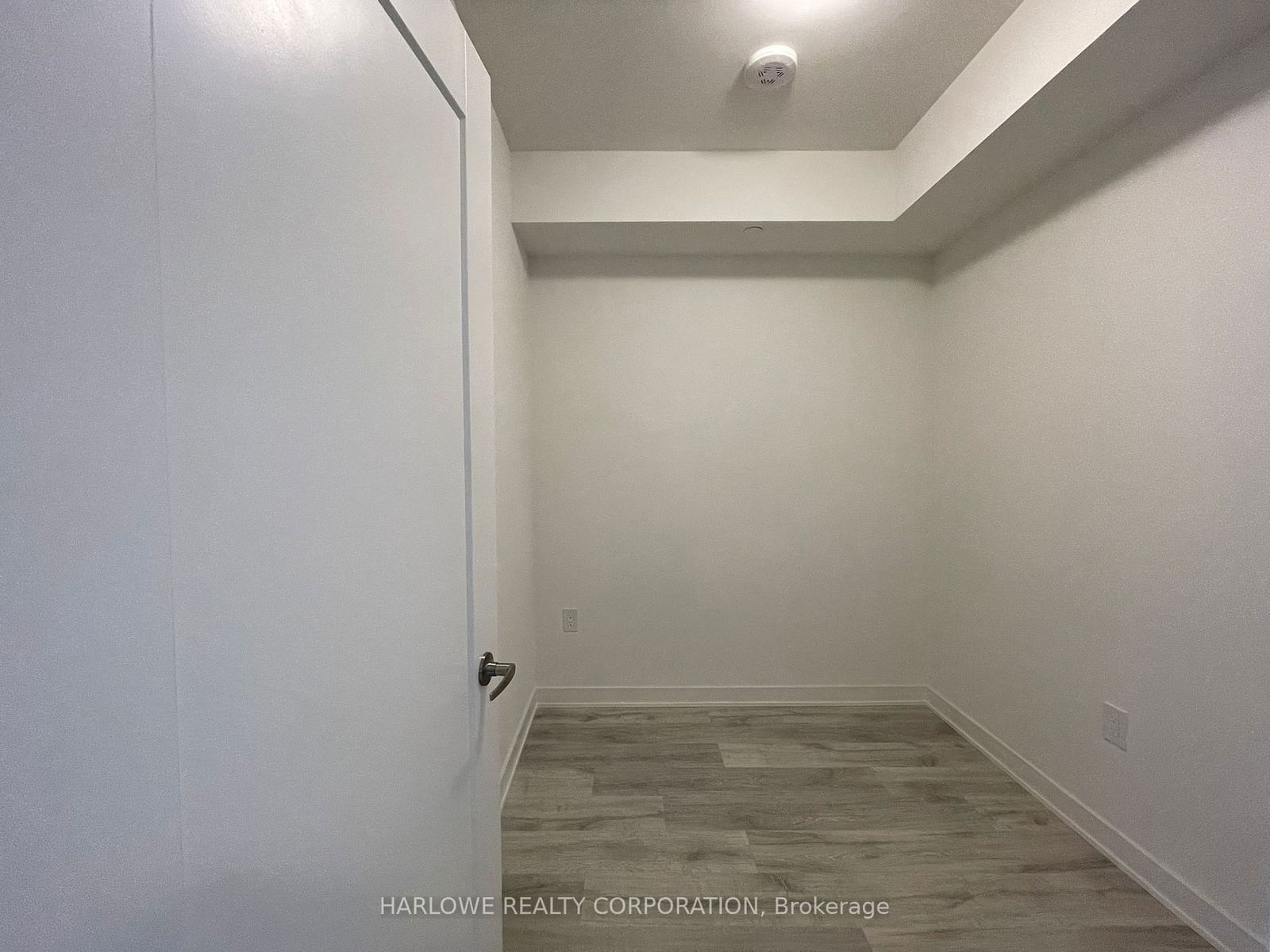 121 Lower Sherbourne St, unit 654 SW for rent