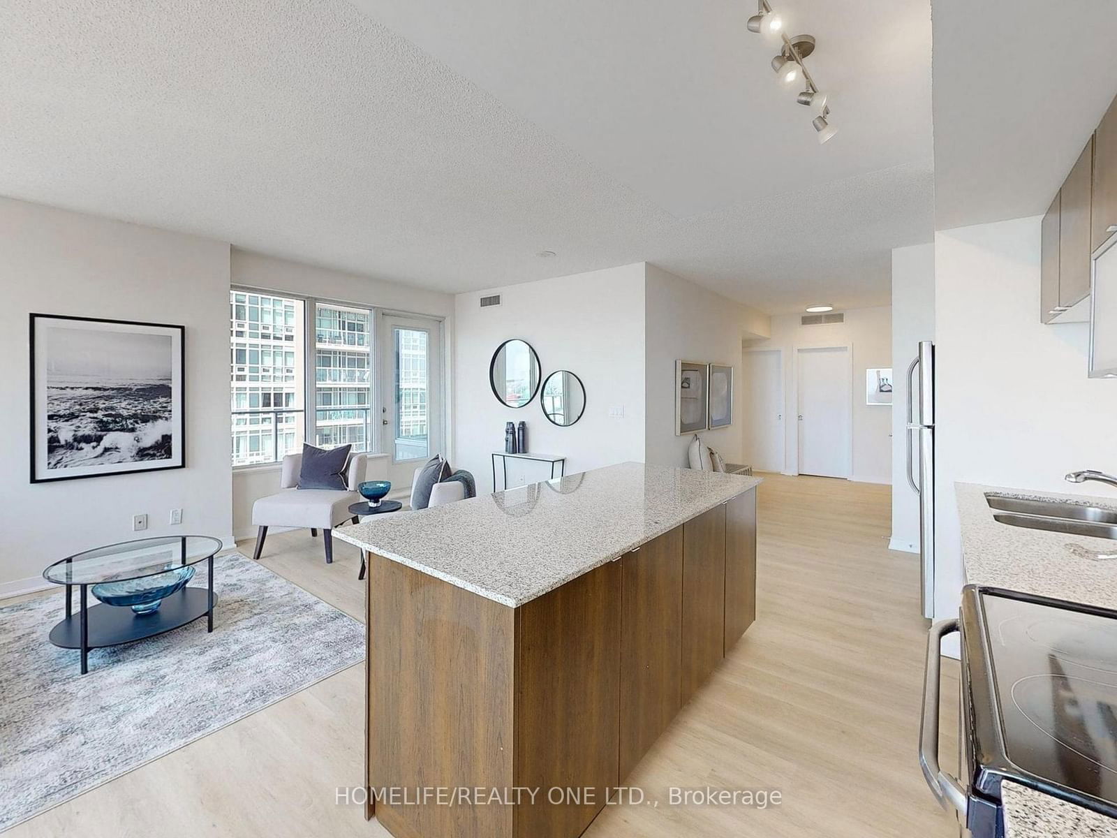 59 East Liberty St, unit 1104 for sale - image #15