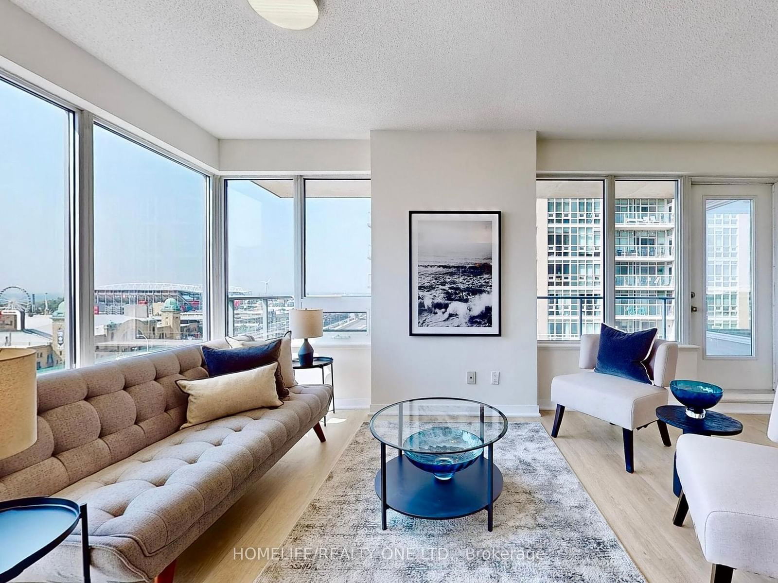 59 East Liberty St, unit 1104 for sale - image #6