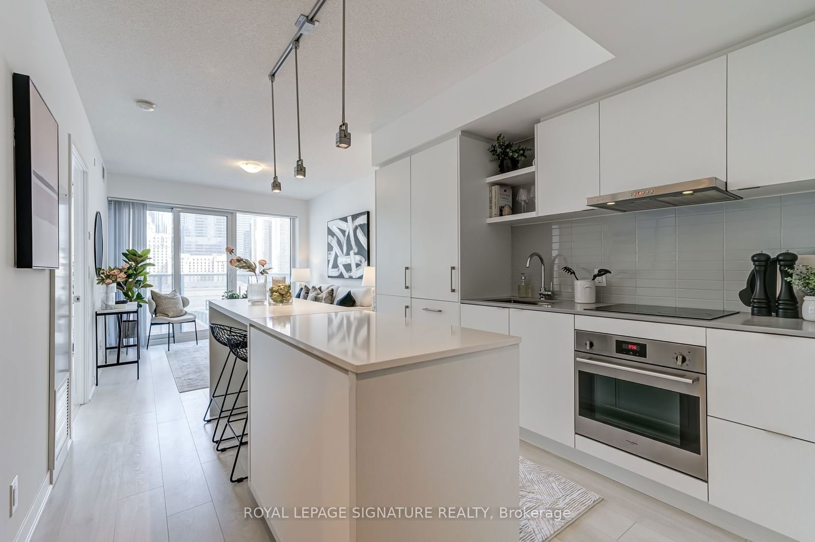 88 Harbour St, unit 1503 for sale - image #1