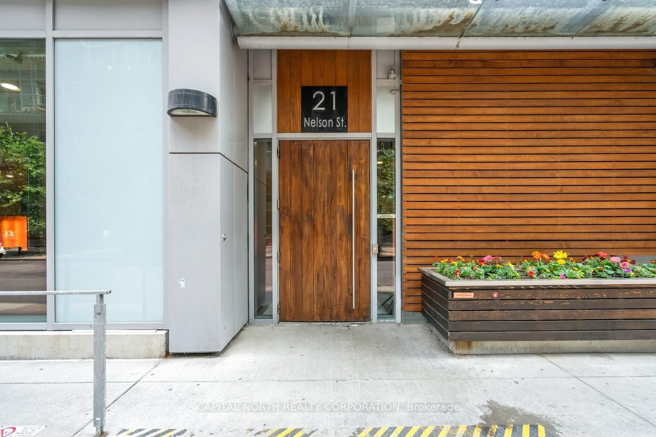 21 Nelson St, unit LPH08 for rent