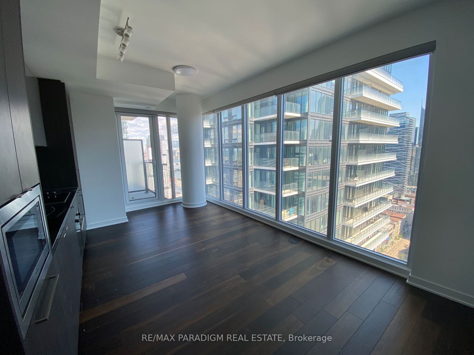 115 Blue Jays Way, unit 4015 for rent - image #2