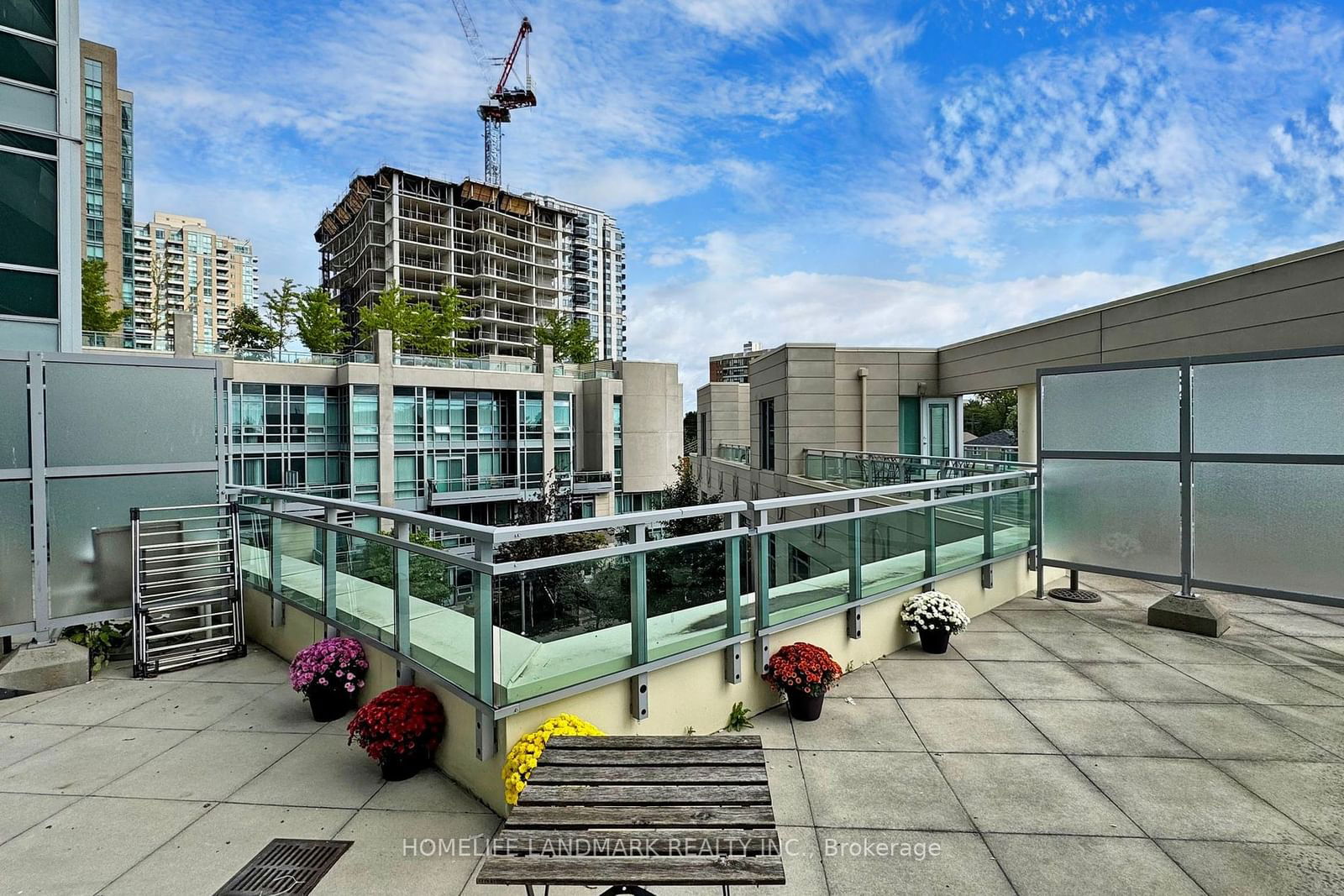 18 Holmes Ave, unit 315 for sale - image #14