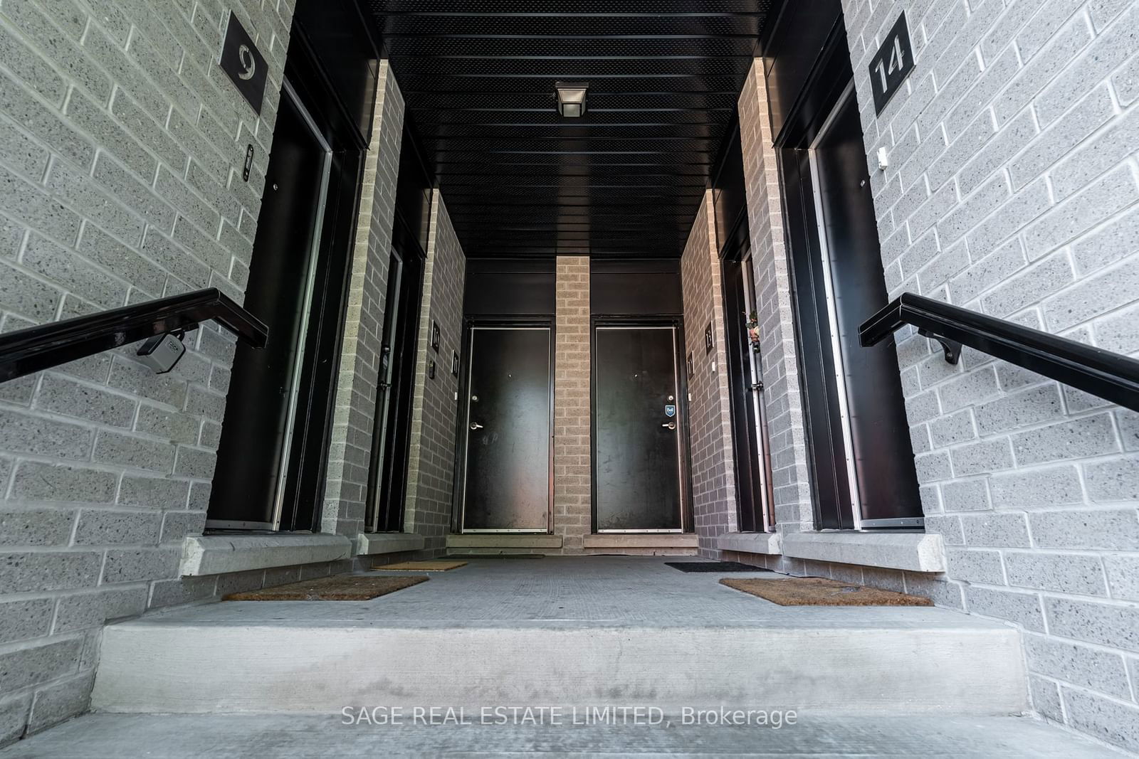 Brockton Commons Townhouses, West End, Toronto