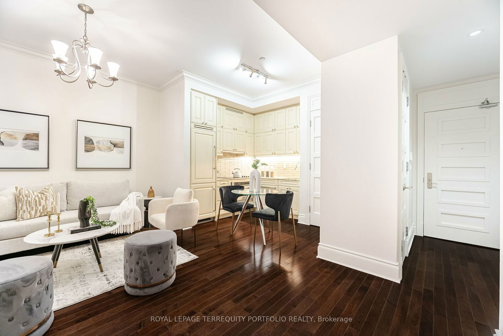 22 Leader Lane, unit 408 for sale - image #11