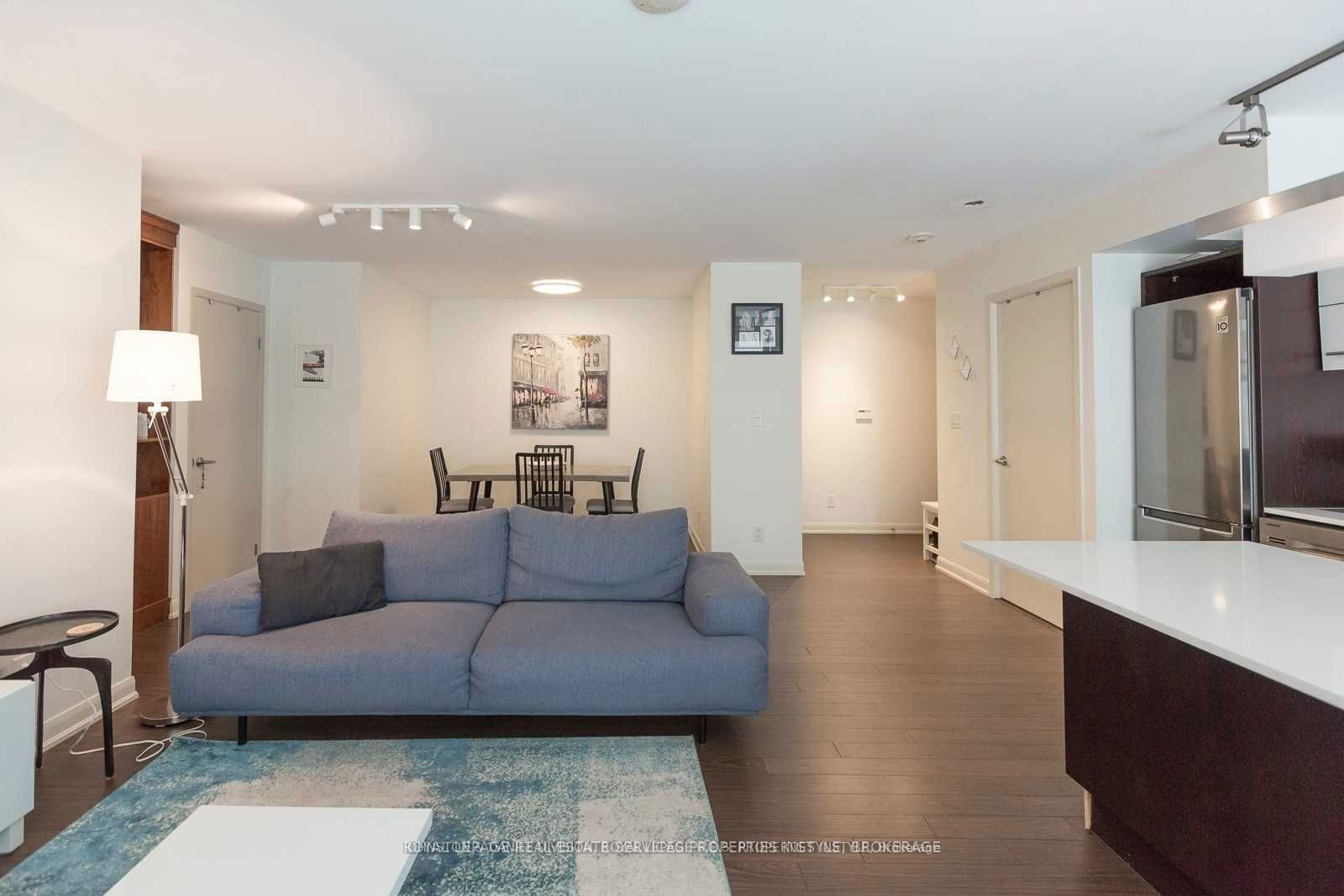 205 Frederick St, unit 702 for rent