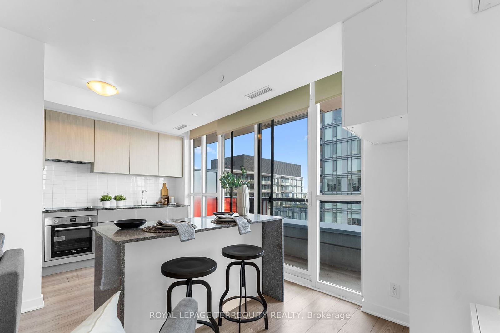 120 Parliament St, unit 1808 for sale