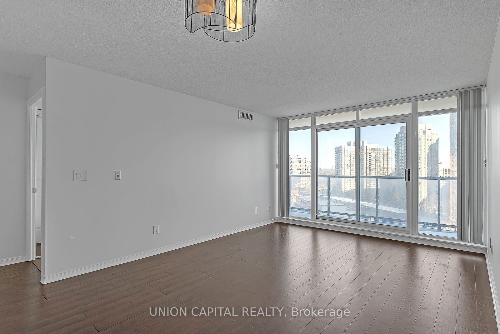 5508 Yonge St, unit 1508 for sale