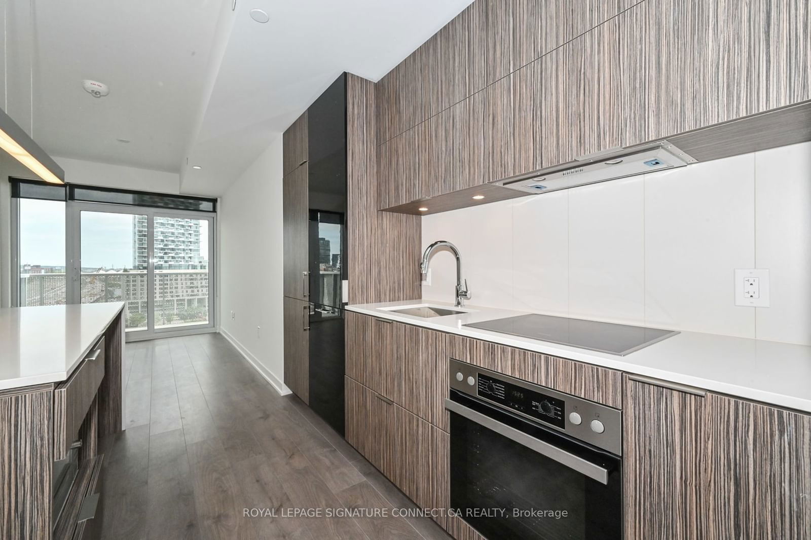 20 Richardson St, unit 901 for rent - image #11