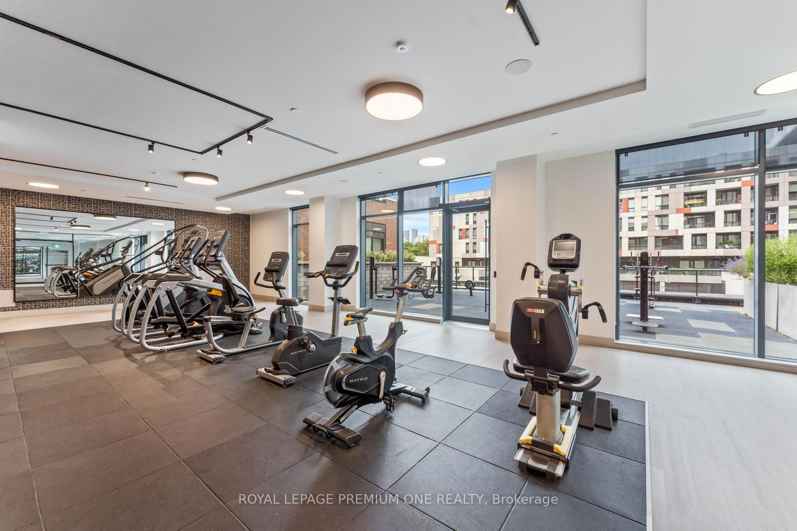 130 River St, unit 1411 for sale - image #24