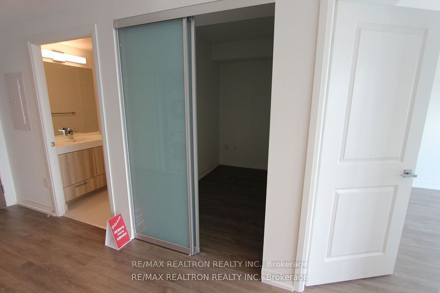 251 Jarvis St, unit 3612 for rent