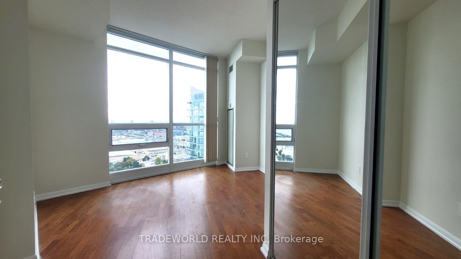 215 Fort York Blvd, unit 3605 for rent - image #12