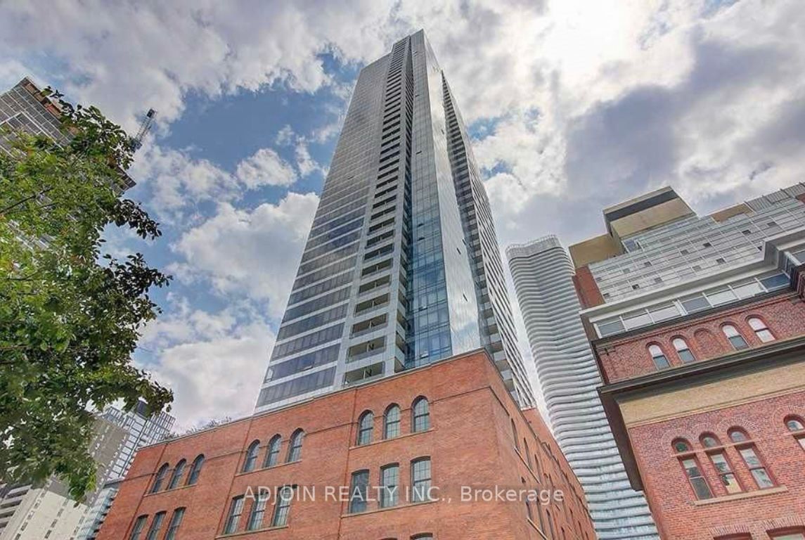 5 St Joseph St, unit 3710 for rent