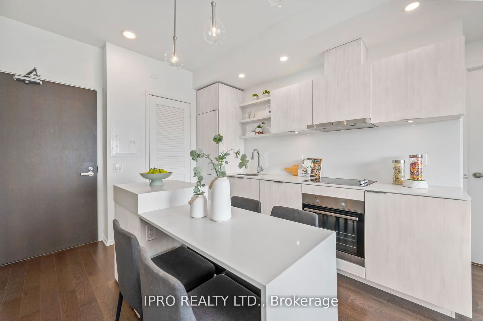 16 Bonnycastle St, unit 1807 for rent - image #6