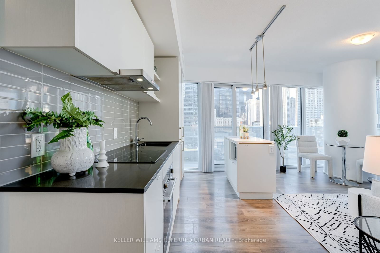 100 Harbour St, unit 1604 for sale - image #7