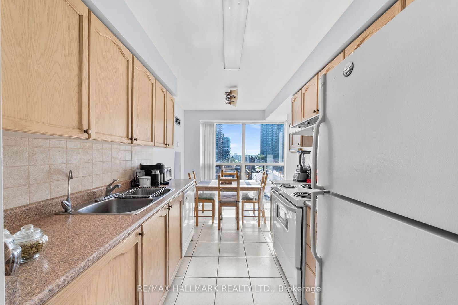 22 Olive Ave, unit 602 for sale