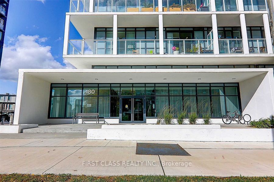 180 Fairview Mall Dr, unit 1810 for sale - image #2