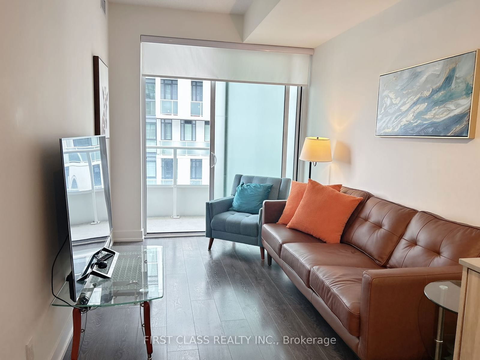 180 Fairview Mall Dr, unit 1810 for sale - image #3