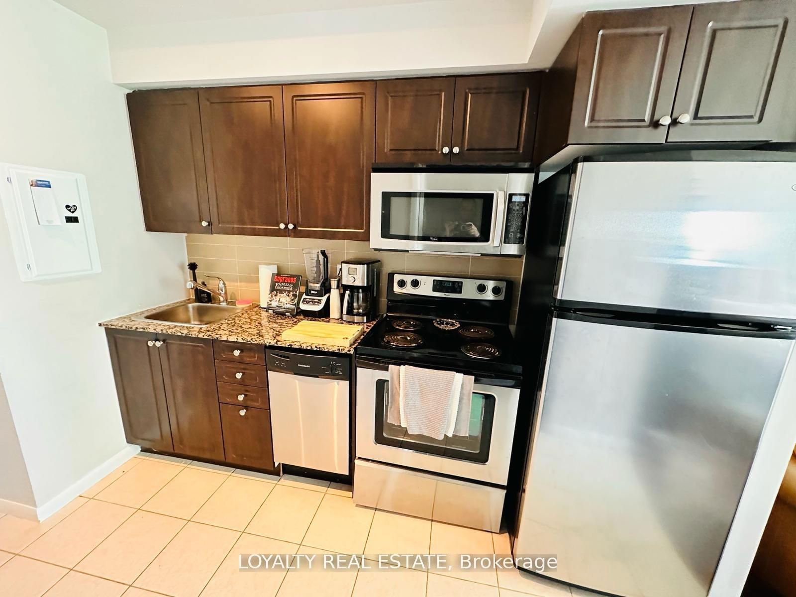 215 Fort York Blvd, unit 2606 for sale - image #4