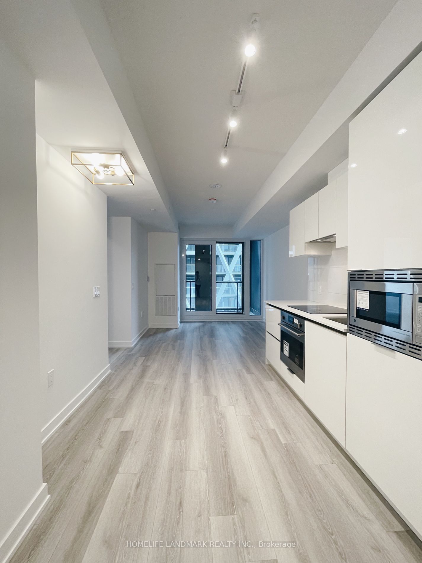 238 Simcoe St, unit 2207 for rent - image #7