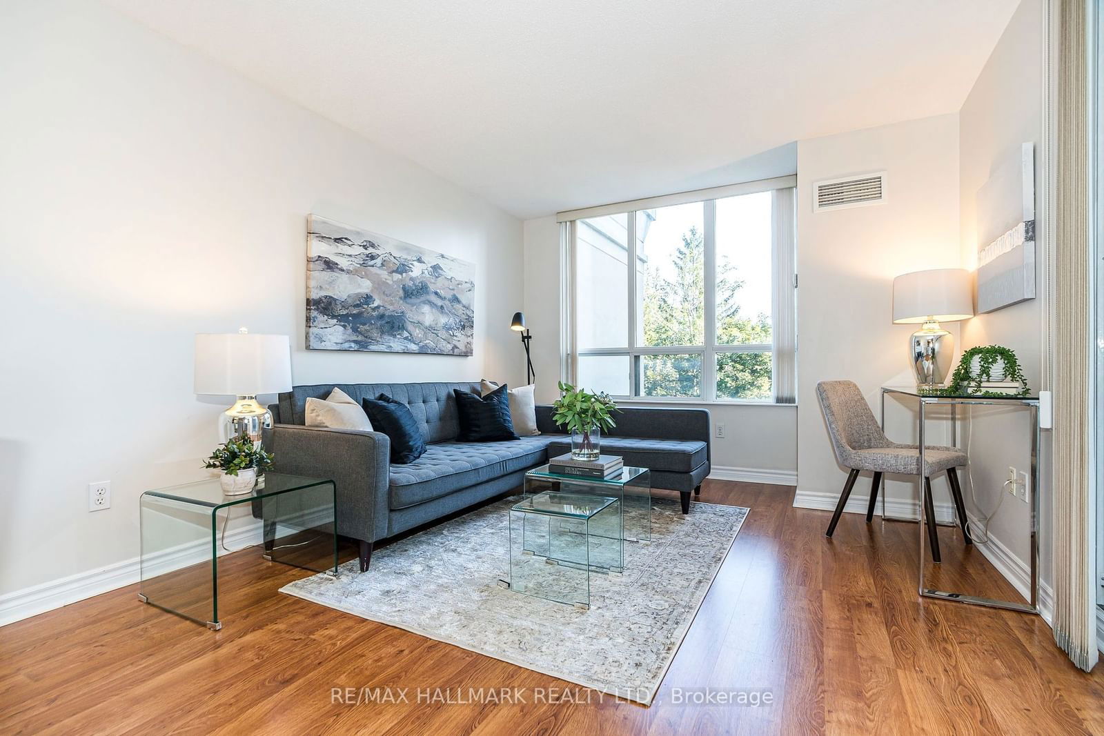 225 Merton St, unit 617 for sale