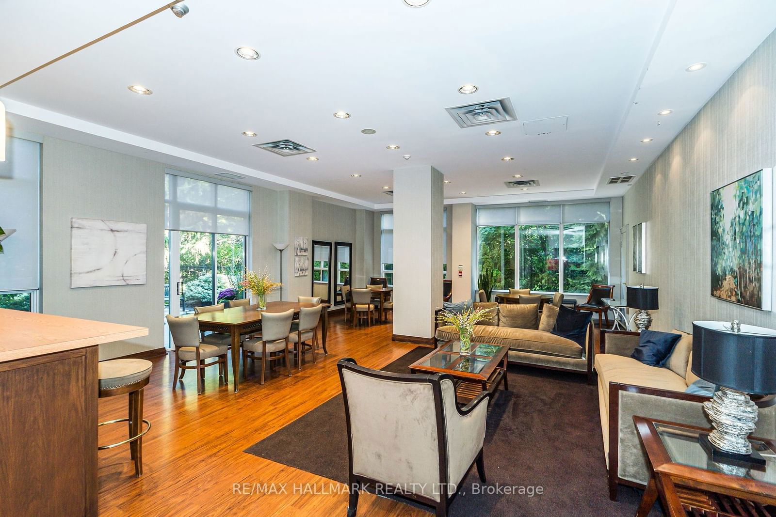 225 Merton St, unit 617 for sale - image #32