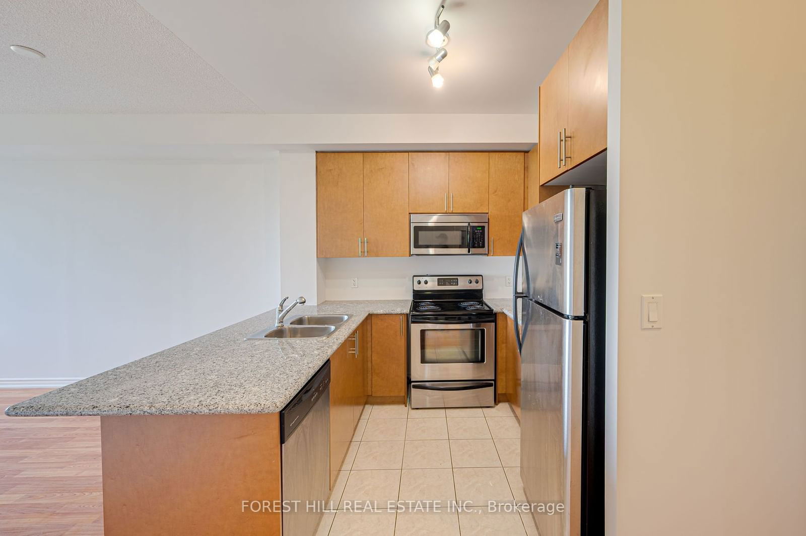 133 Wynford Dr, unit 1104 for rent - image #15